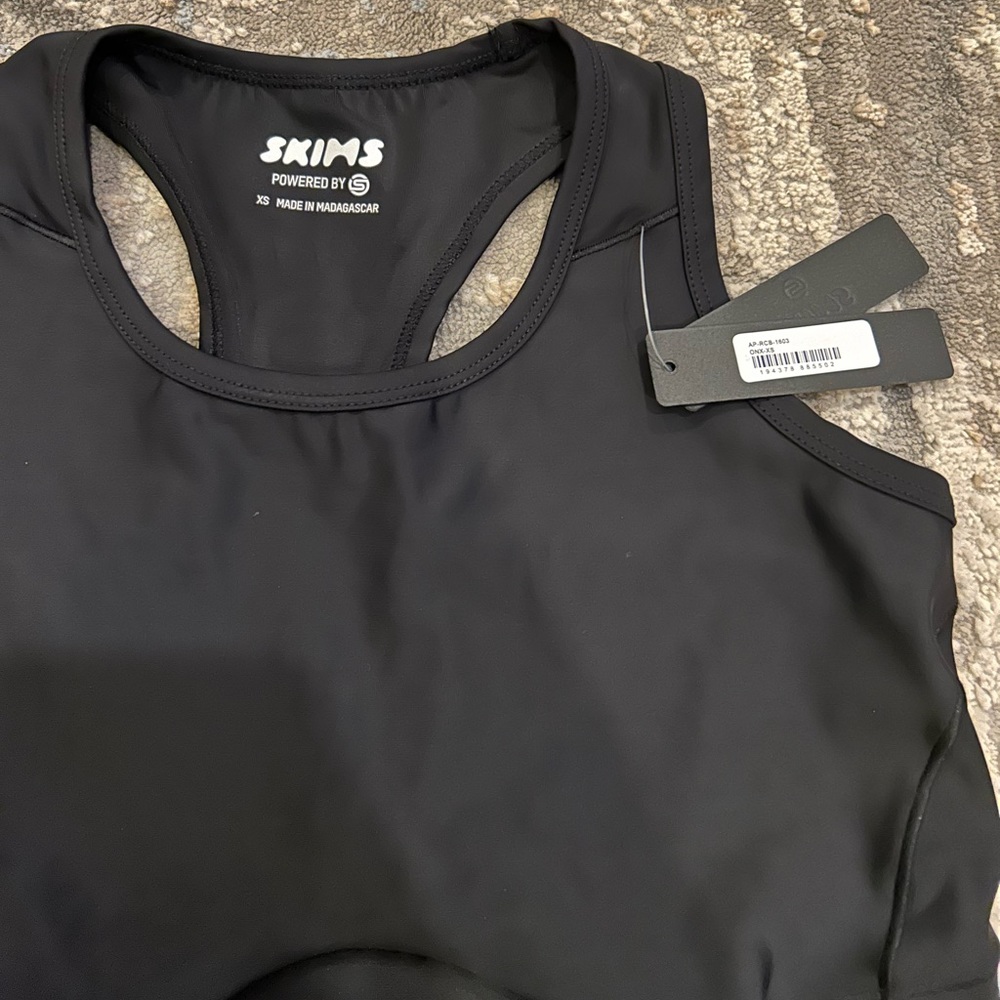 Skims Performance Racer Back Tank - Picture 2 of 6
